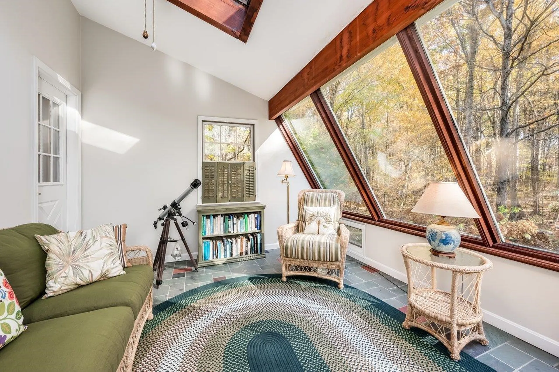 13 Moharimet Drive Madbury NH 03823