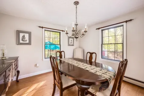 13 Moharimet Drive Madbury NH 03823