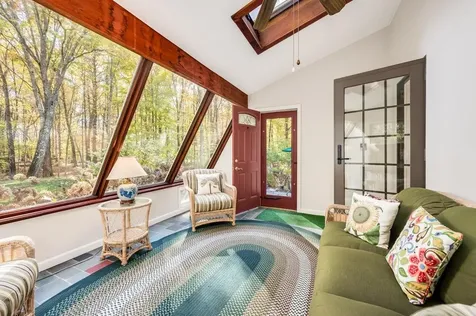 13 Moharimet Drive Madbury NH 03823