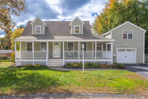 3 Douglass Way Exeter NH 03833