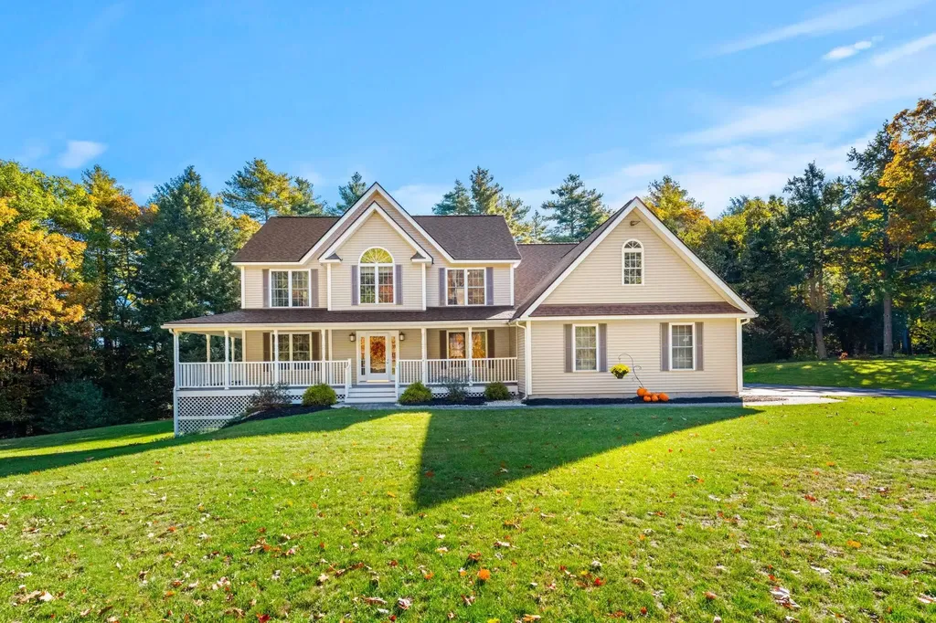 4 Mead Drive Brookline NH 03033