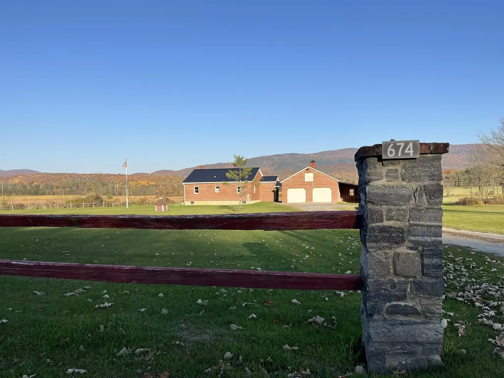 674 Middle Road Salisbury VT 05769