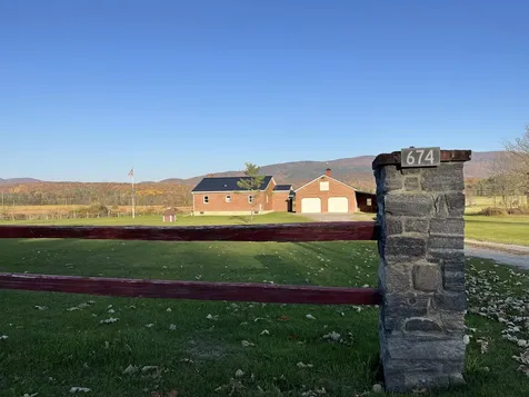 674 Middle Road Salisbury VT 05769