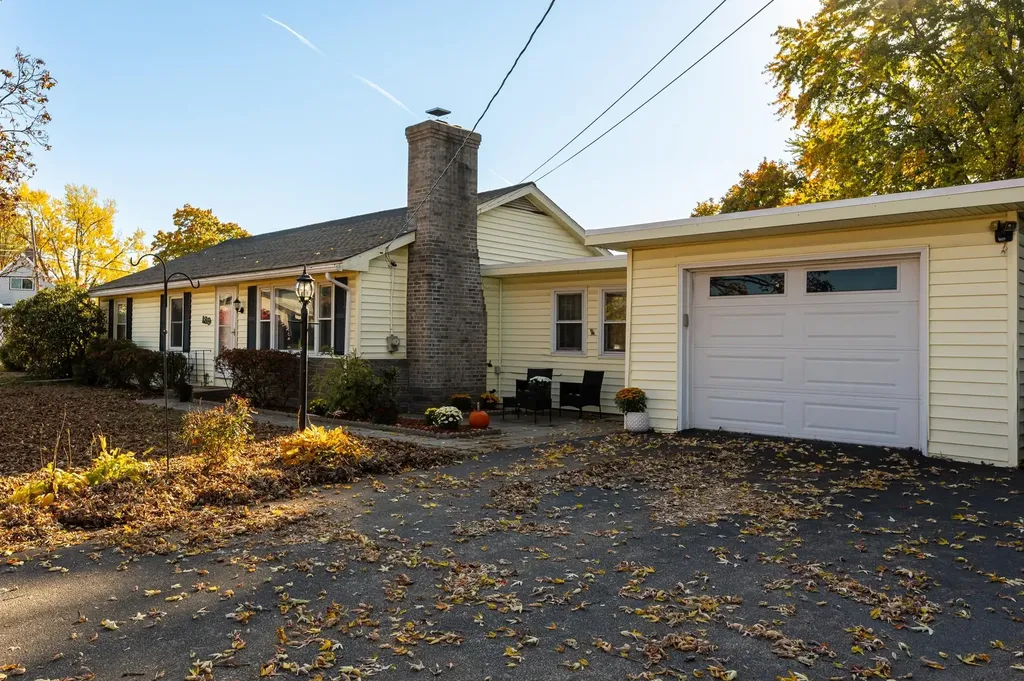189 Knollwood Avenue Nashua NH 03060