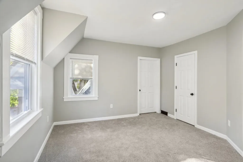 24 Elm Street Goffstown NH 03045