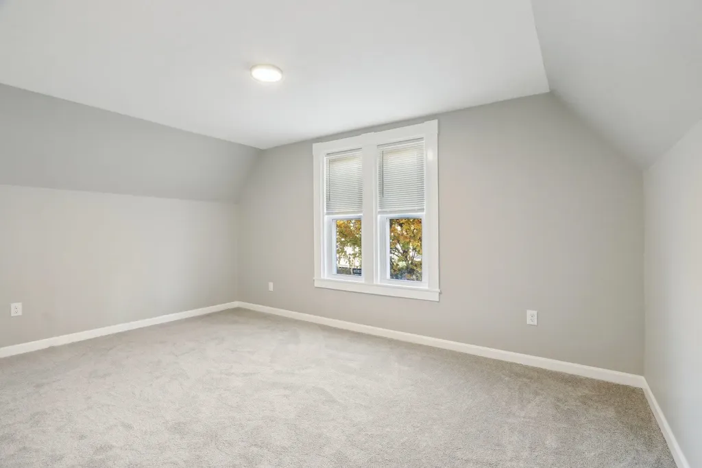 24 Elm Street Goffstown NH 03045