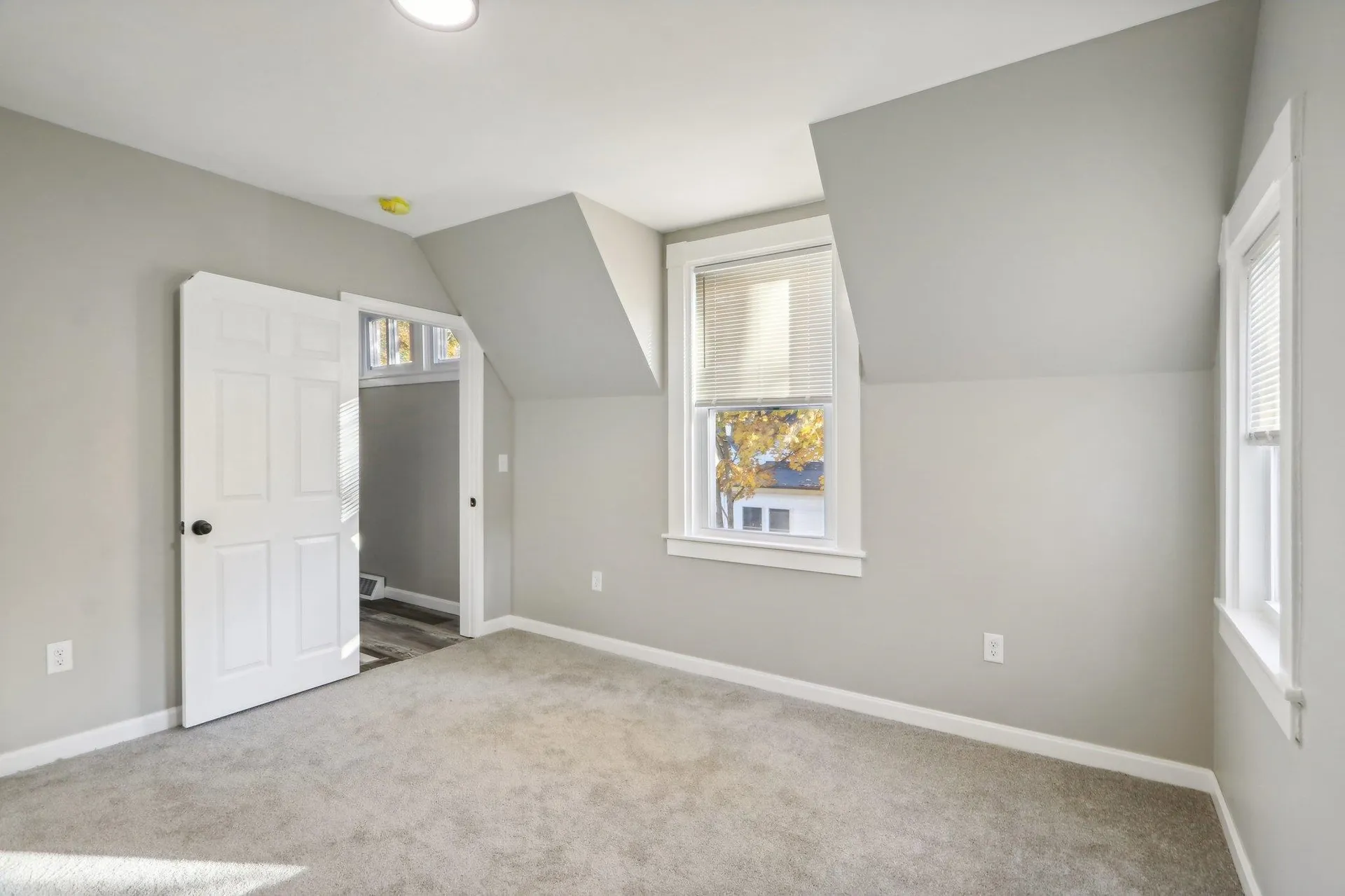 24 Elm Street Goffstown NH 03045