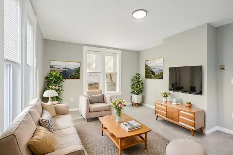 24 Elm Street Goffstown NH 03045