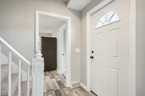 24 Elm Street Goffstown NH 03045