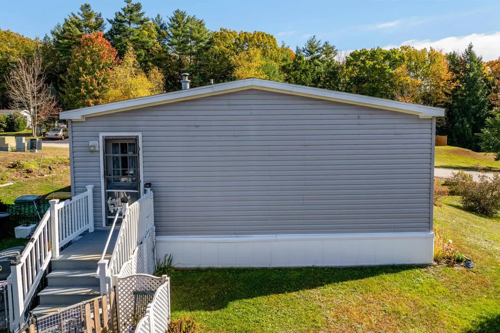 76 Goldrush Lane Rochester NH 03868