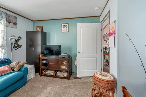 76 Goldrush Lane Rochester NH 03868