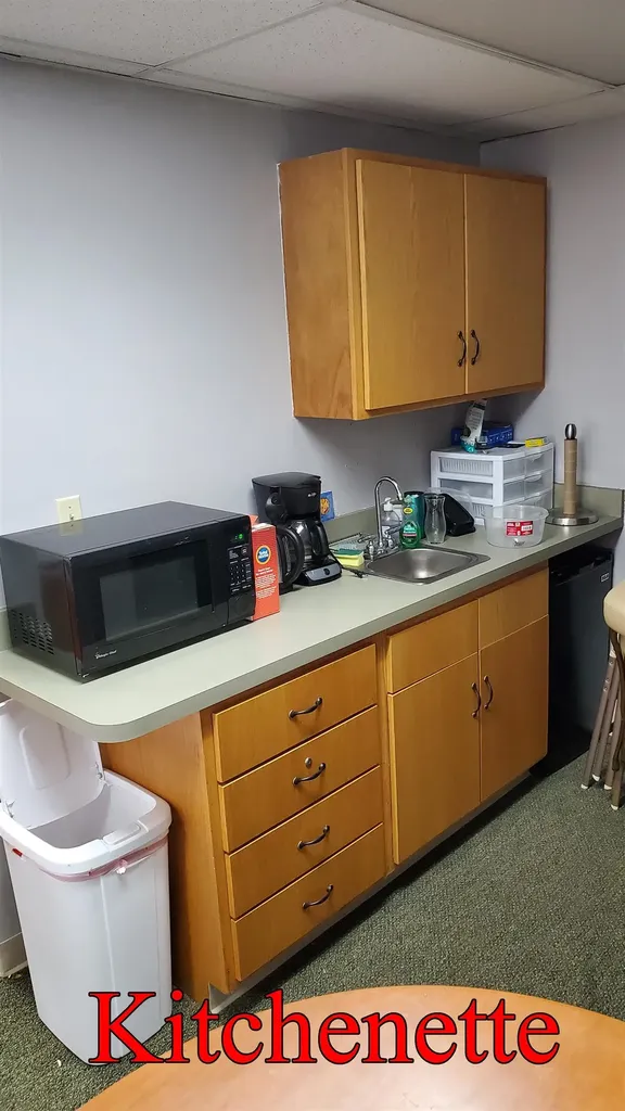 184 Mammoth Road Londonderry NH 03053