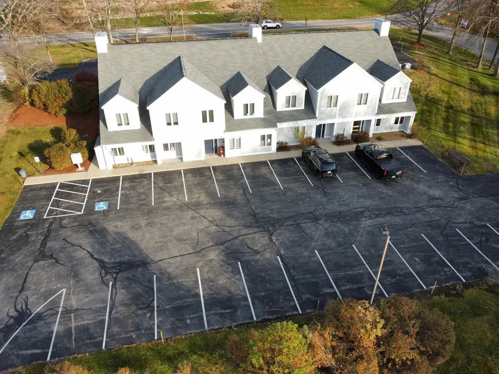 184 Mammoth Road Londonderry NH 03053