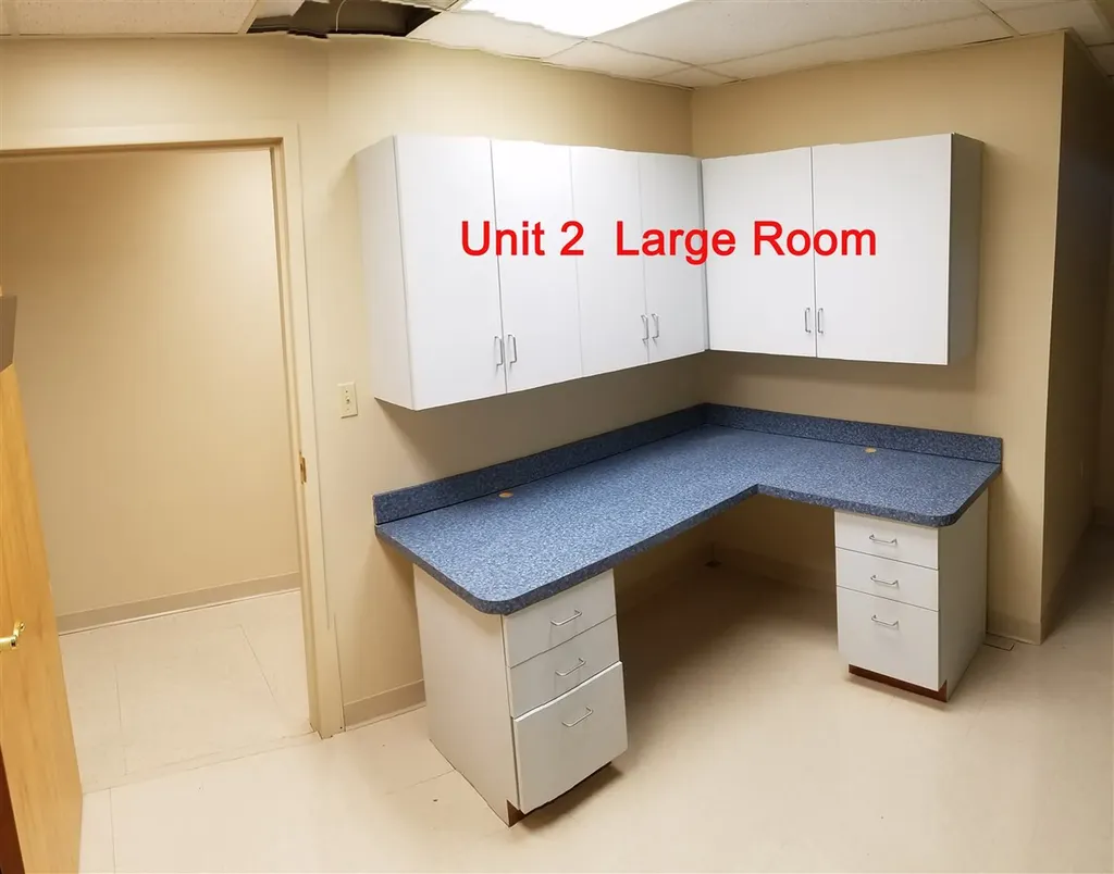 184 Mammoth Road Londonderry NH 03053