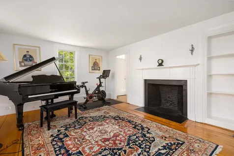 86 Drinkwater Road Hampton Falls NH 03844