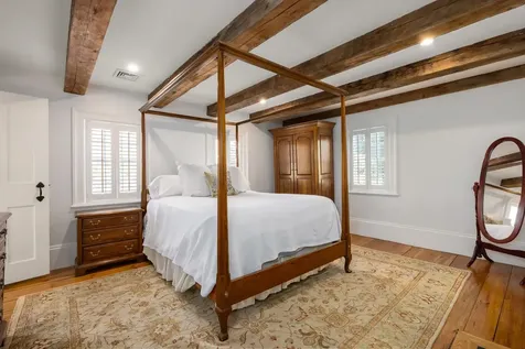 86 Drinkwater Road Hampton Falls NH 03844