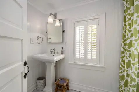 86 Drinkwater Road Hampton Falls NH 03844