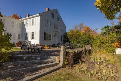 86 Drinkwater Road Hampton Falls NH 03844