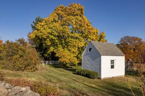 86 Drinkwater Road Hampton Falls NH 03844