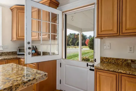 86 Drinkwater Road Hampton Falls NH 03844