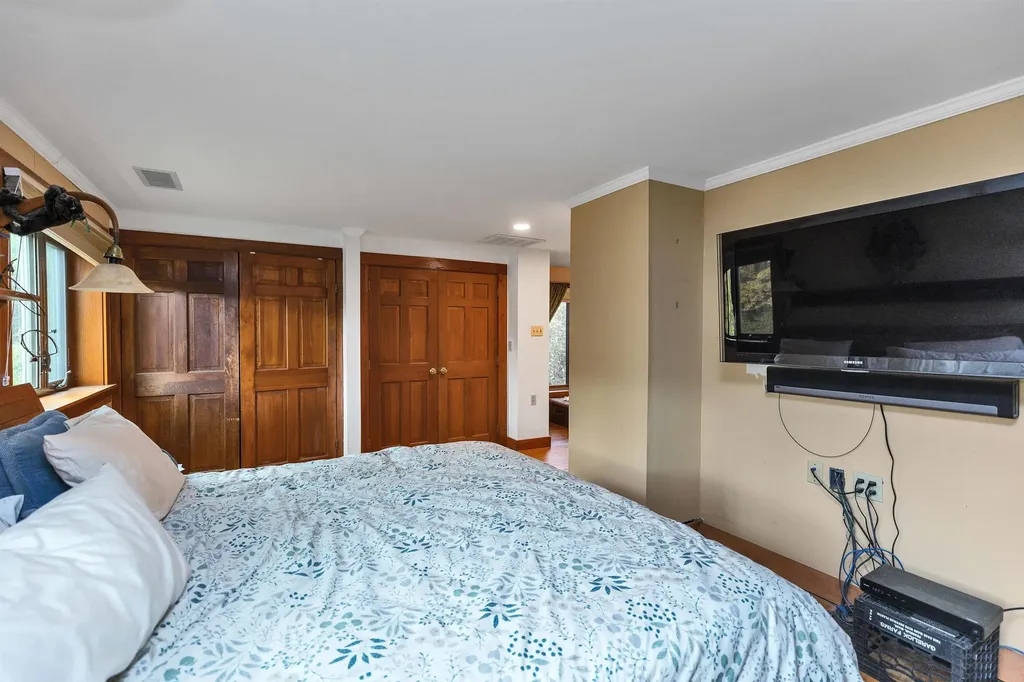 244 Poor Farm Road New Ipswich NH 03071