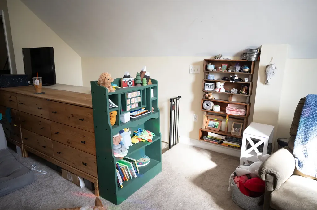 4 Pleasant Street Nashua NH 03060