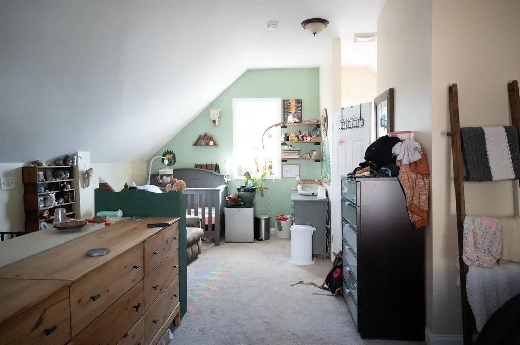 4 Pleasant Street Nashua NH 03060