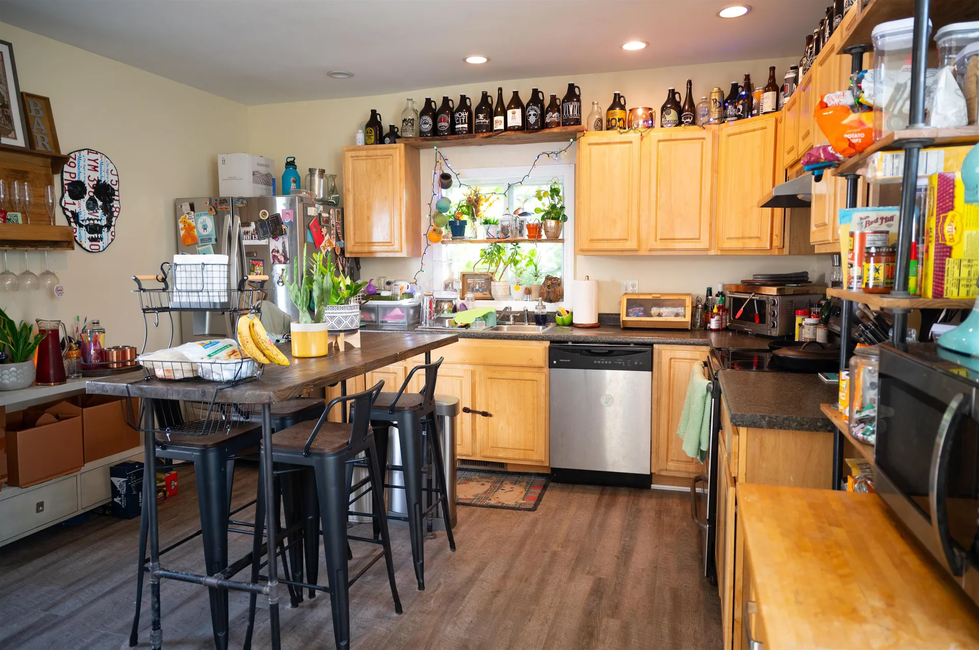 4 Pleasant Street Nashua NH 03060