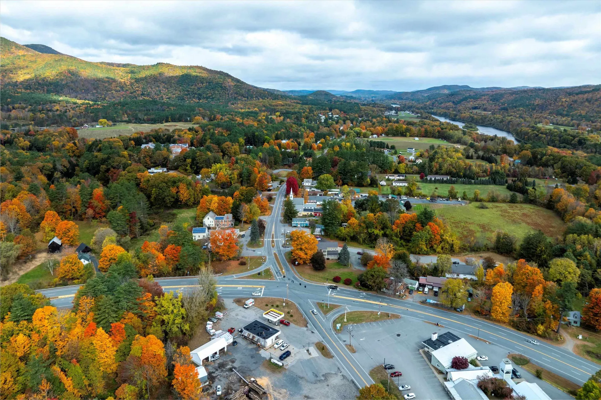 5122 Us Route 5 Weathersfield VT 05030