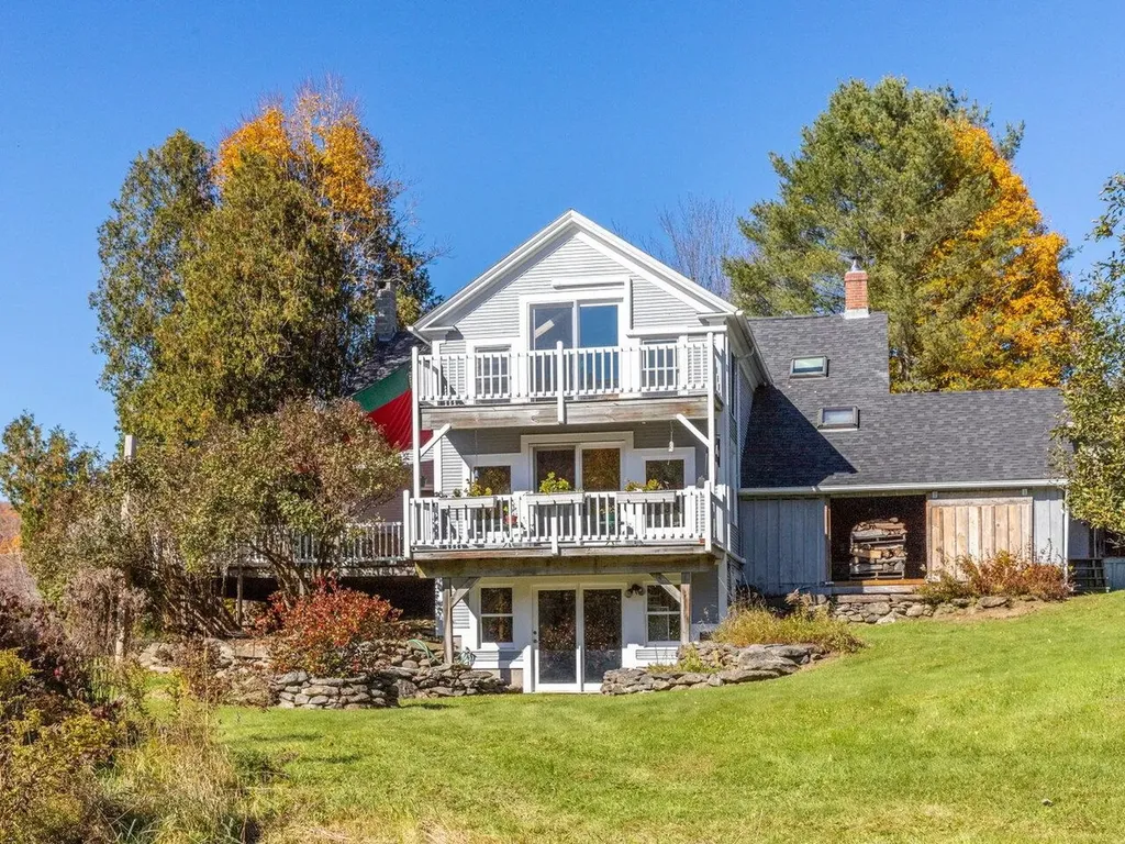 1174 Vt Route 17 Starksboro VT 05443