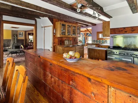 1174 Vt Route 17 Starksboro VT 05443