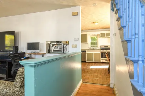 32 Spring Street Franklin NH 03235