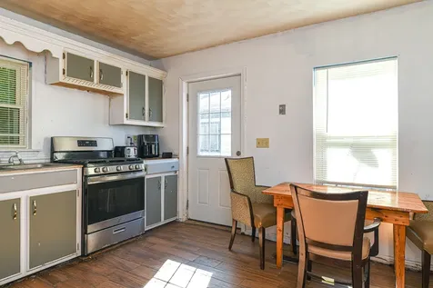 32 Spring Street Franklin NH 03235