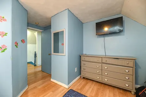 32 Spring Street Franklin NH 03235