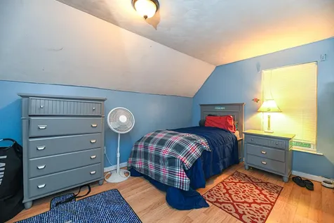 32 Spring Street Franklin NH 03235