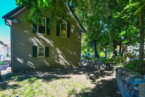 32 Spring Street Franklin NH 03235