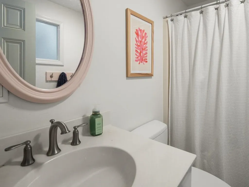 1102 Dorset Street Charlotte VT 05445