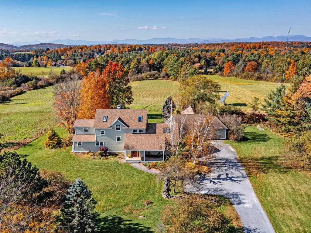 1102 Dorset Street Charlotte VT 05445