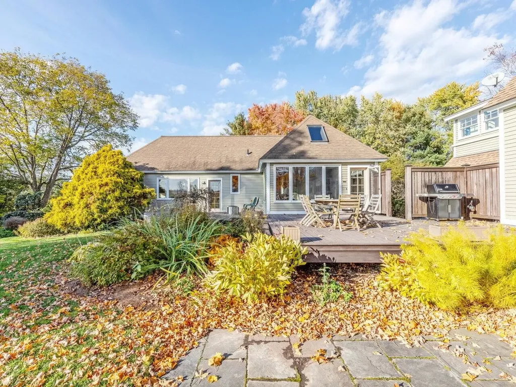 1102 Dorset Street Charlotte VT 05445