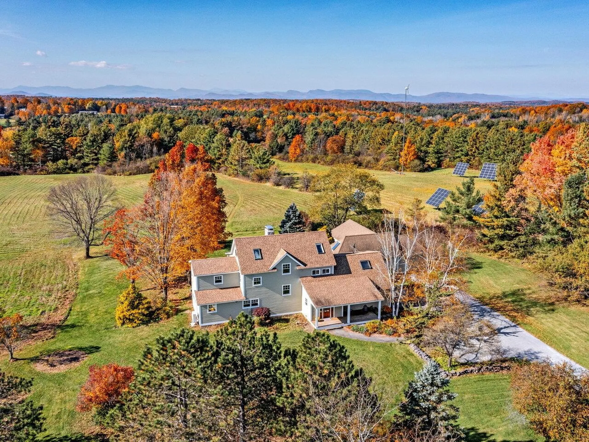 1102 Dorset Street Charlotte VT 05445