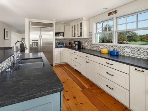 1102 Dorset Street Charlotte VT 05445