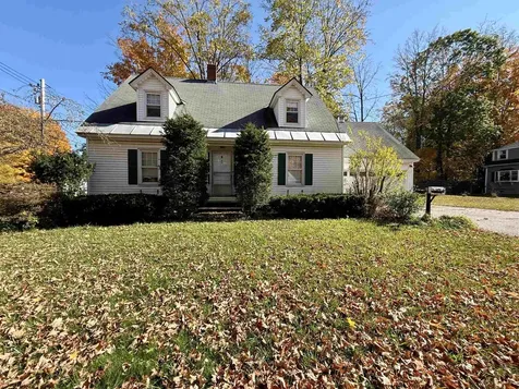 2 Little Lane Claremont NH 03743