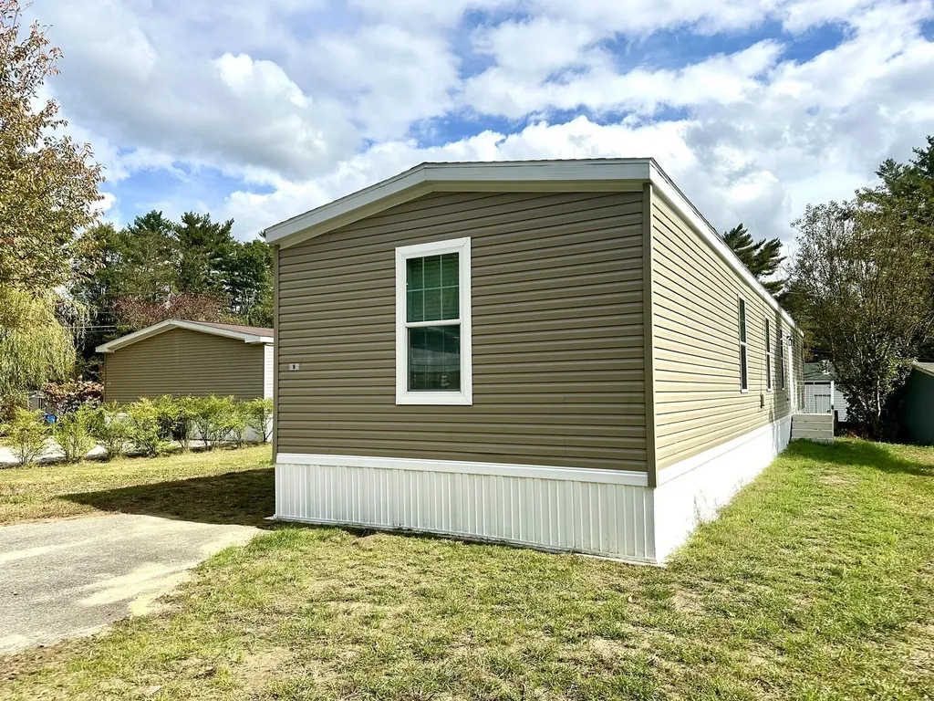 9 Nut Hatch Lane Keene NH 03431