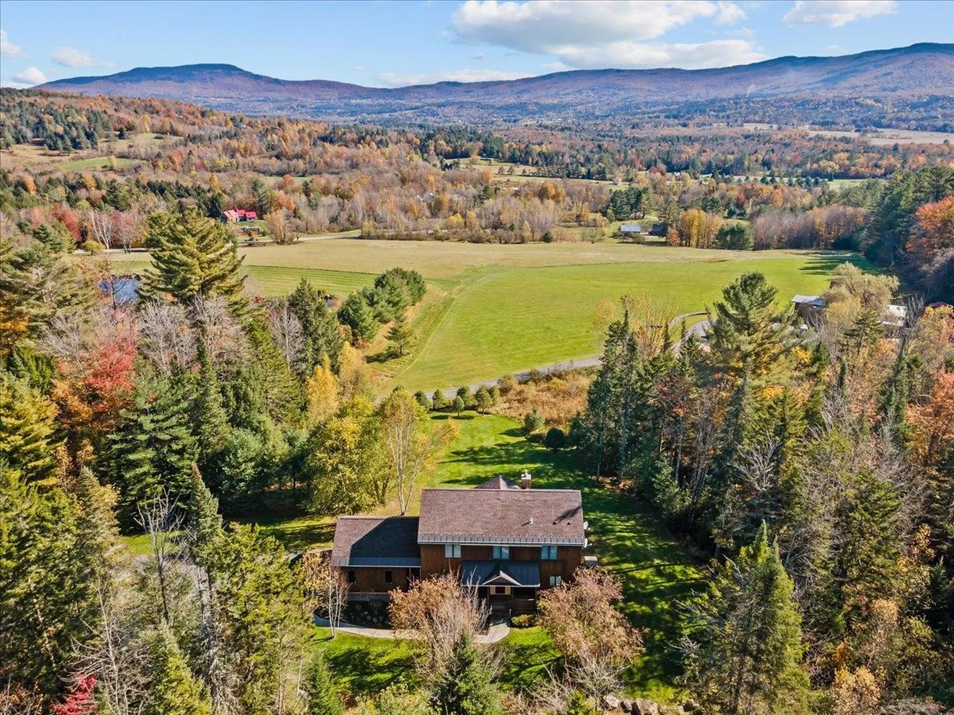 145 Lower Moulton Lane Stowe VT 05672