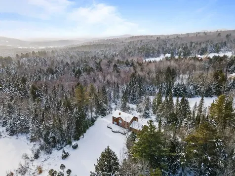 145 Lower Moulton Lane Stowe VT 05672