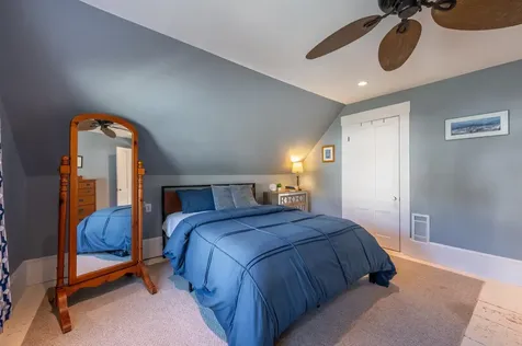 85 West Main Street Bradford NH 03221