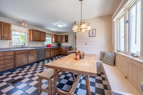 85 West Main Street Bradford NH 03221