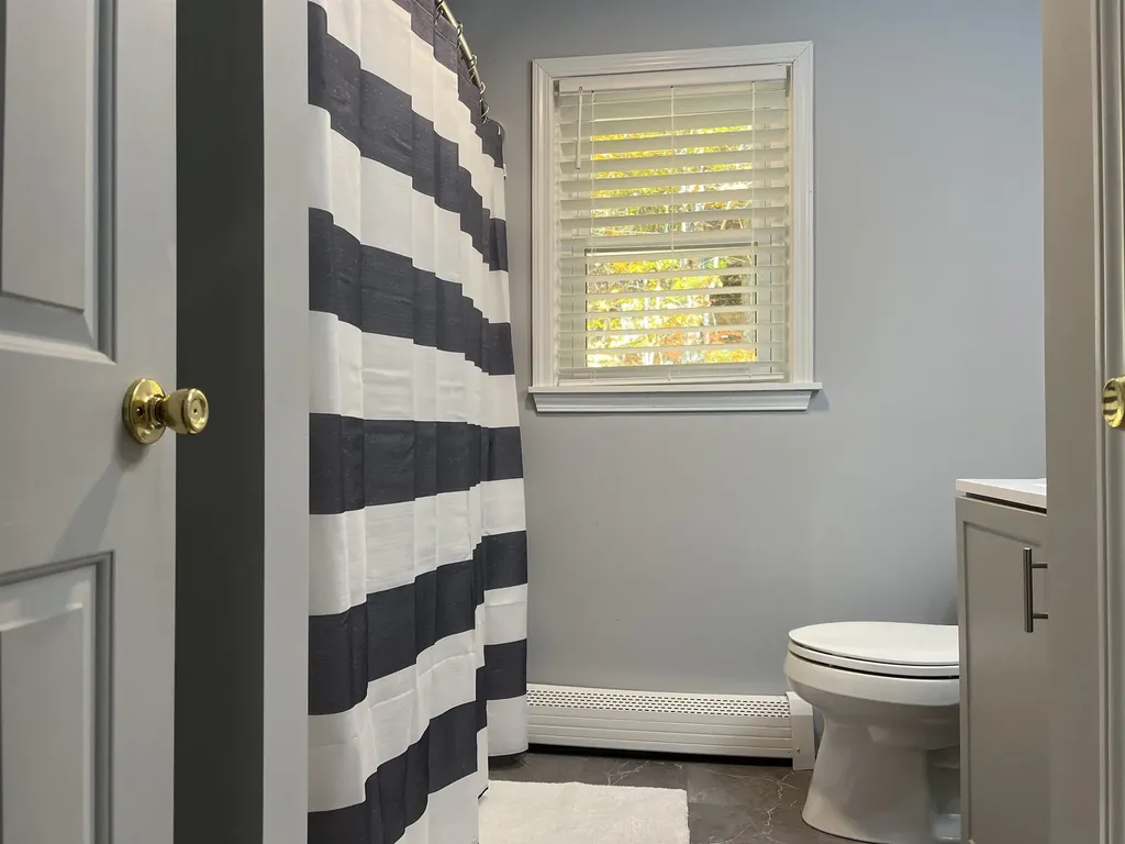 205 Kings Highway New Durham NH 03855