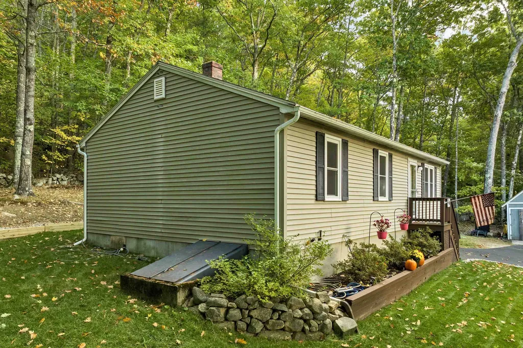 205 Kings Highway New Durham NH 03855