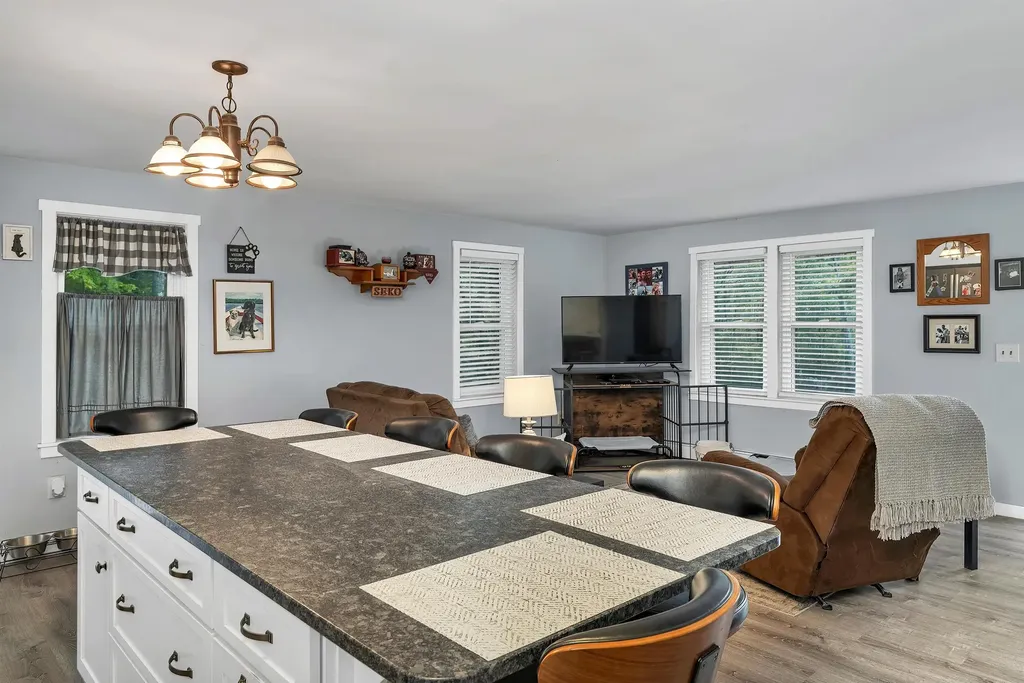 205 Kings Highway New Durham NH 03855